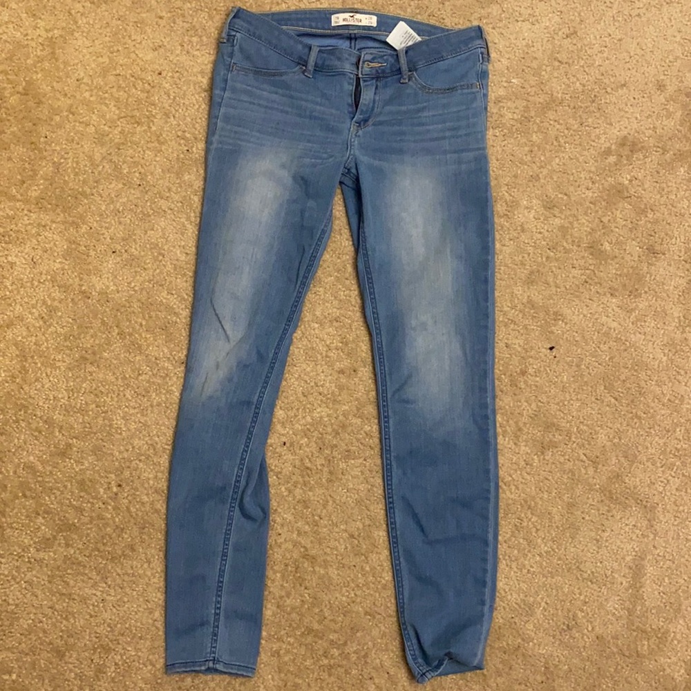 Hollister jeans